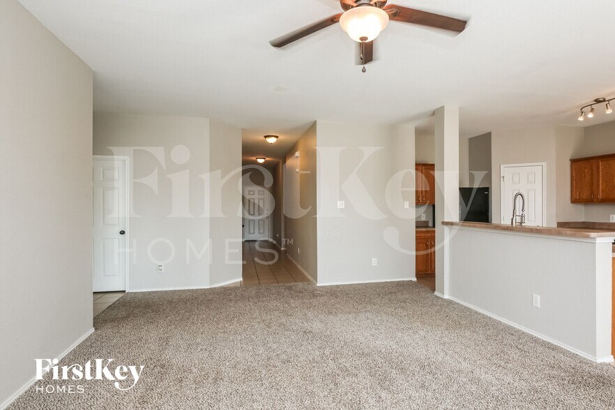 Building Photo - 6032 Blazing Star Dr