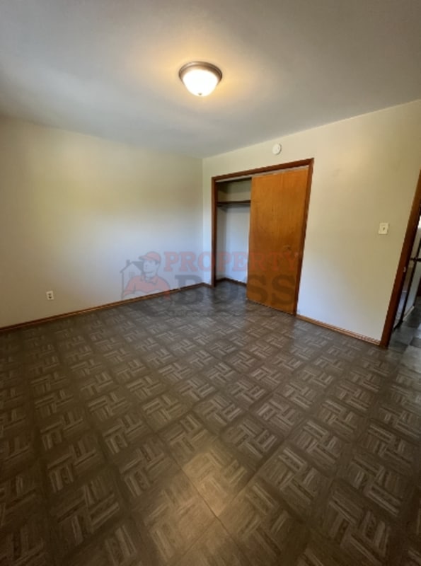 Building Photo - 5340 Pennsylvania St