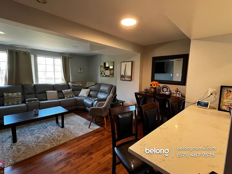 Building Photo - 1618 Purple Sage Dr