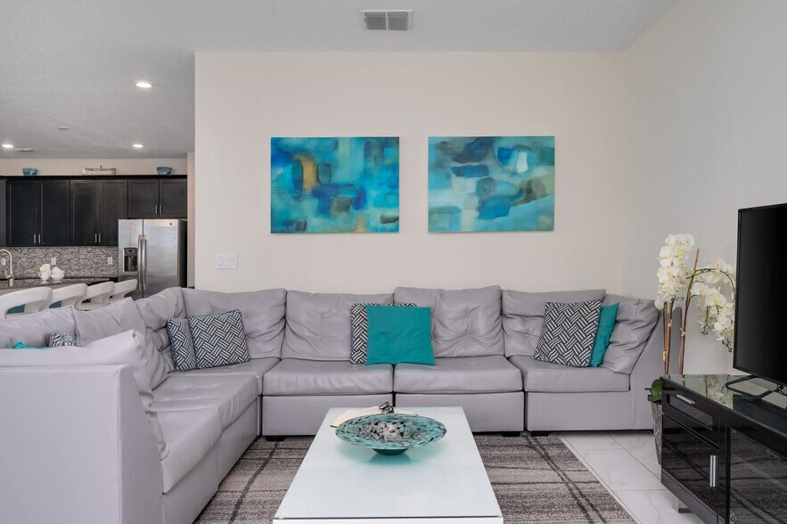 Building Photo - 1580 Tempo Ln