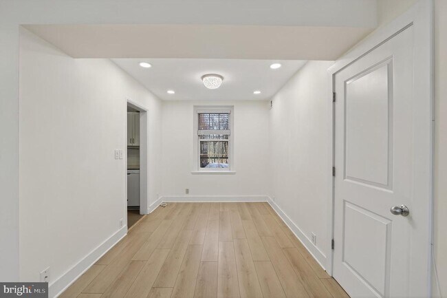 Building Photo - 3450 39th St NW