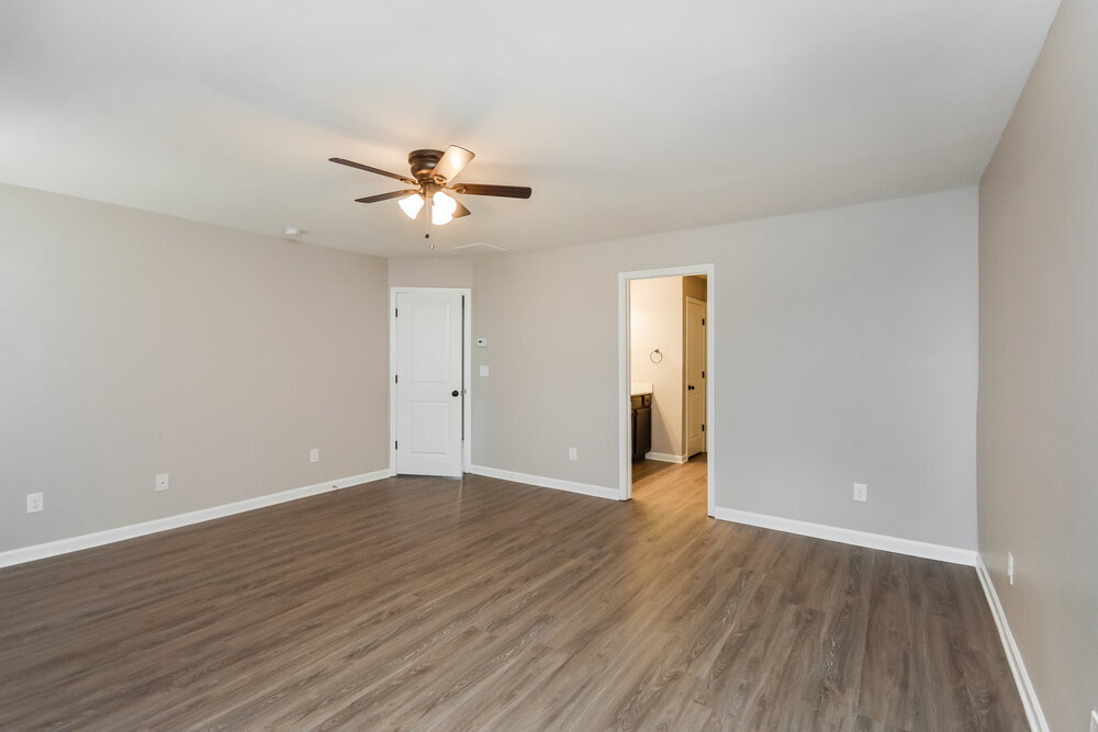 Building Photo - 4047 Clay Ct SE