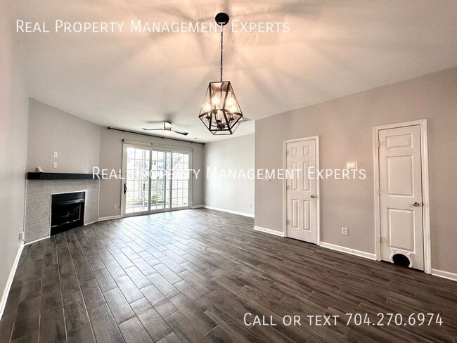 Building Photo - 1318 Anthem Ct