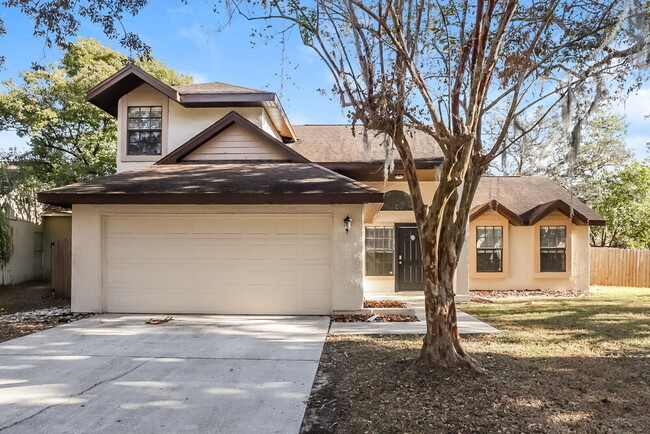 Building Photo - 2416 Kenwick Dr
