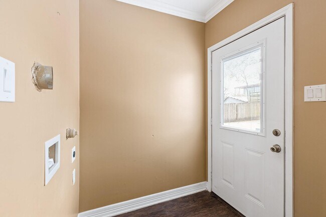 Building Photo - 4306 Wilmer St