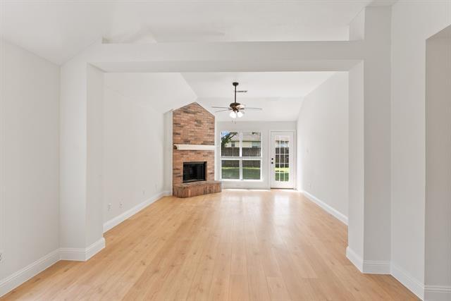 Building Photo - 2809 Mitchell Ln