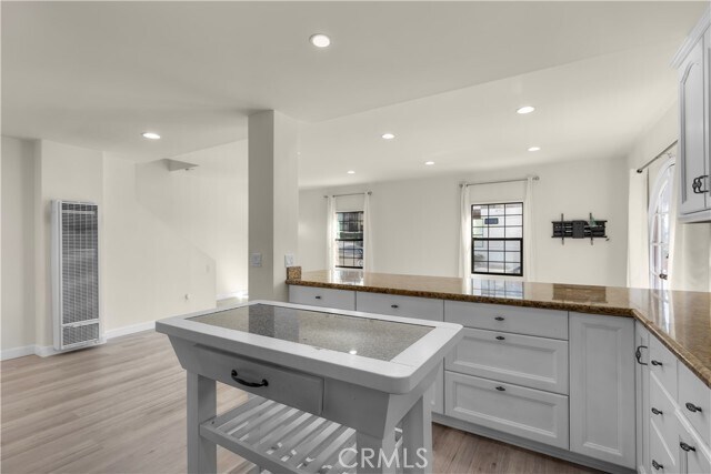 Building Photo - 207 16th St