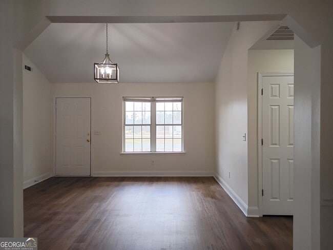 Building Photo - 218 Pope Hill Cir