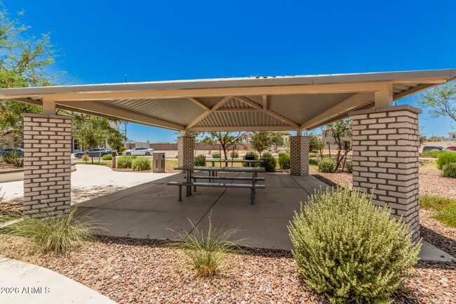 Building Photo - 4826 E Helena Dr