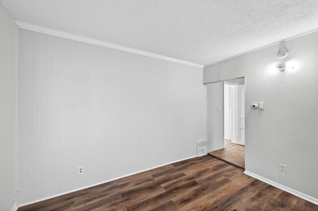 Building Photo - 959 Earl St