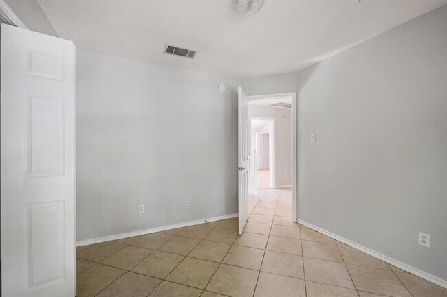 Building Photo - 3506 Hawk View Cove