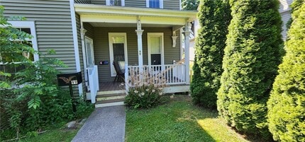 Building Photo - 99 Gorham St