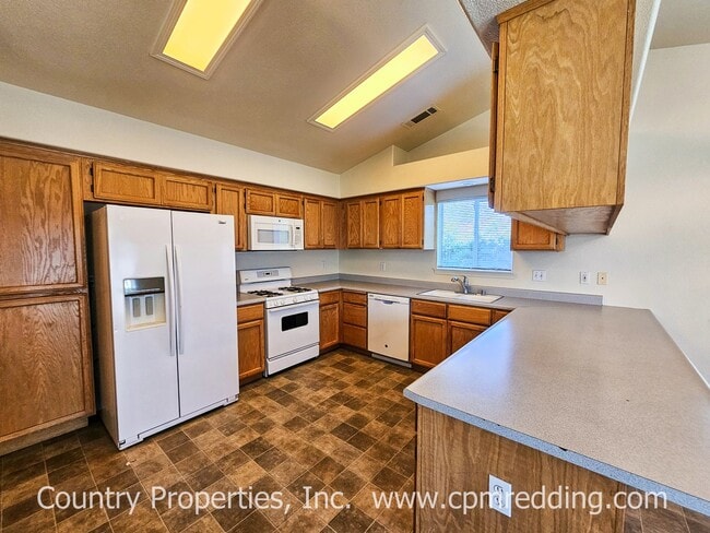 Building Photo - 3 Bedroom House on Cul-De-Sac Available Soon!