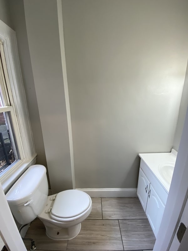 Building Photo - 4110 Harris Ave