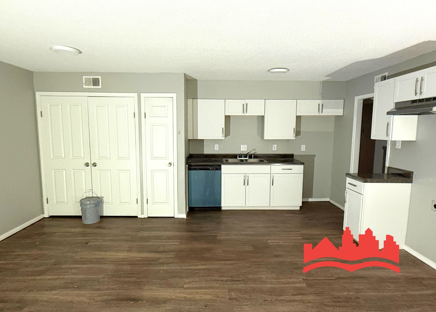 Building Photo - 5636 Maple Tree Dr