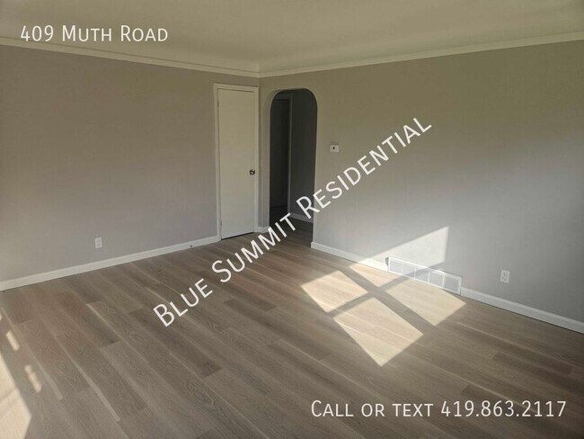 Building Photo - 409 Muth Rd