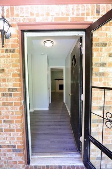 Building Photo - 3 Spring Lake Dr