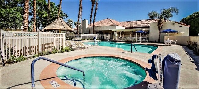 Building Photo - 43520 Via Magellan Dr