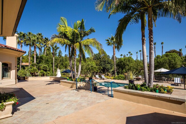 Building Photo - 17547 Avenida Peregrina