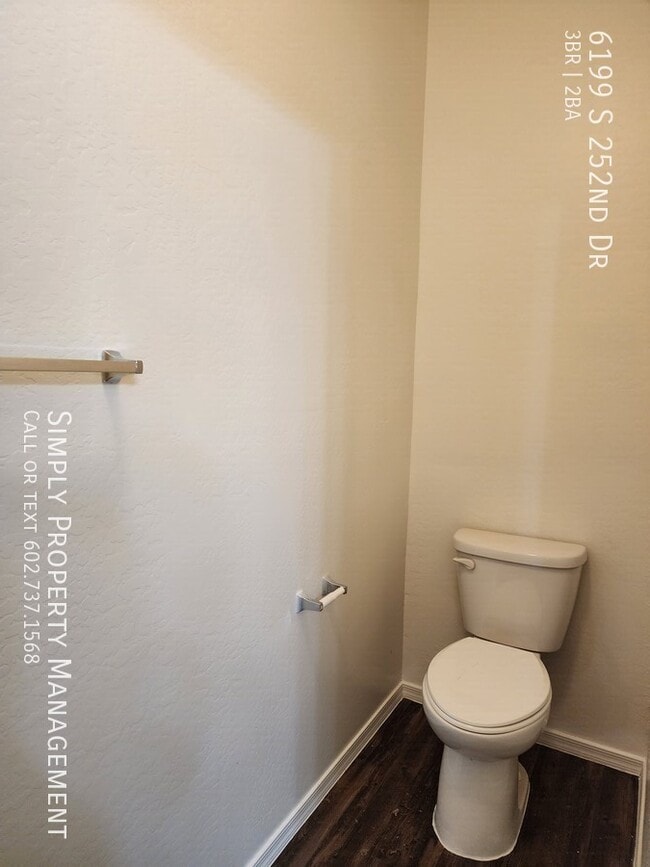 Building Photo - 6199 S 252nd Dr