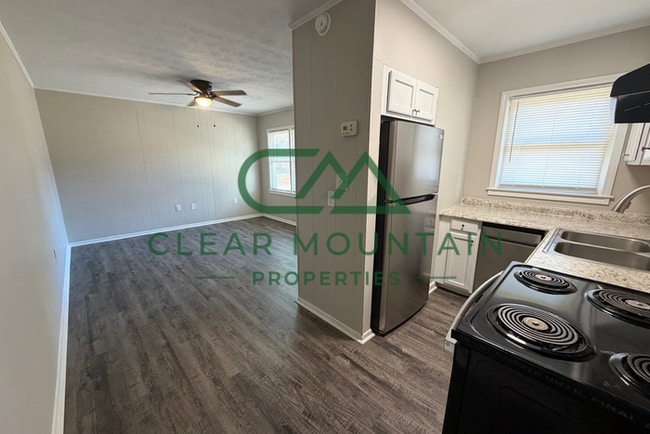 Building Photo - Move-in Special! Limited-Time Leasing Offer!