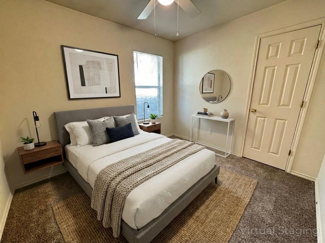 Building Photo - 3809 Edgefield St