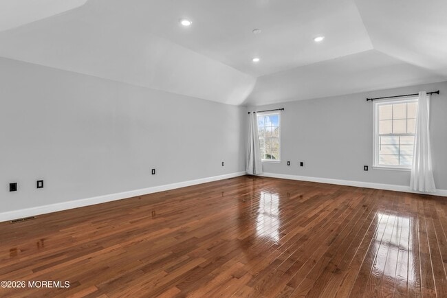 Building Photo - 4 Reuben Ct