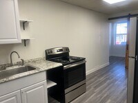Building Photo - One bedroom in the Heart of Downtown Golden!