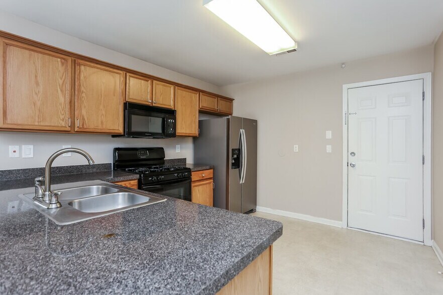 Building Photo - 47 Highland Falls Dr