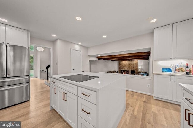 Building Photo - 6706 Pine Creek Ct