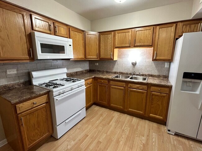 Building Photo - 6616 104th Pl