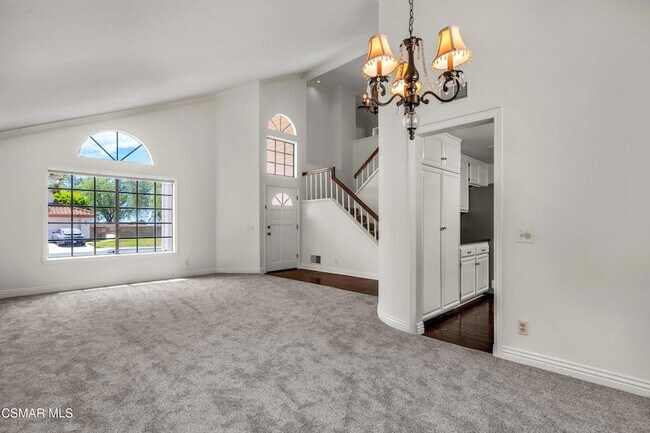 Building Photo - 2594 Ridgebrook Pl