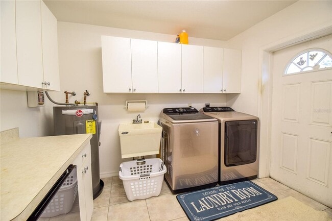 Building Photo - farm home