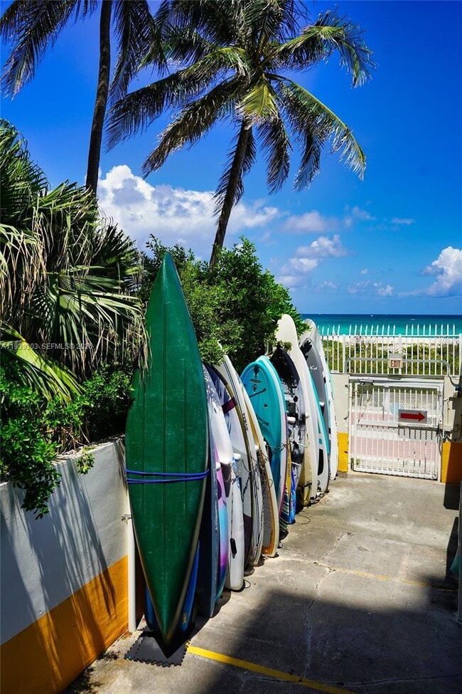 Building Photo - 5701 Collins Ave