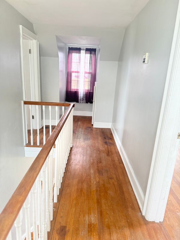 Building Photo - 129 Garber Ln