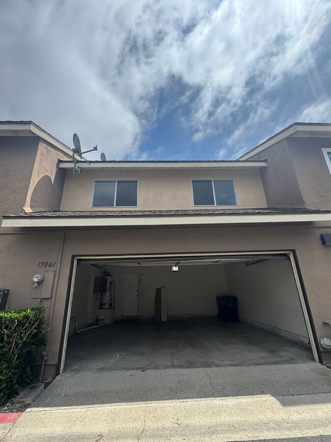 Building Photo - 19082 Sloop Cir