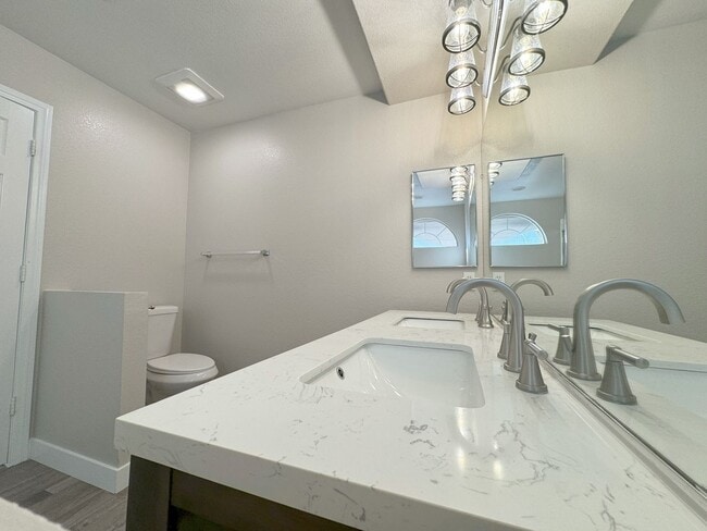 Building Photo - Newly Remolded Open Floor Plan One-Story 3 bedrooms & 2 Baths Home