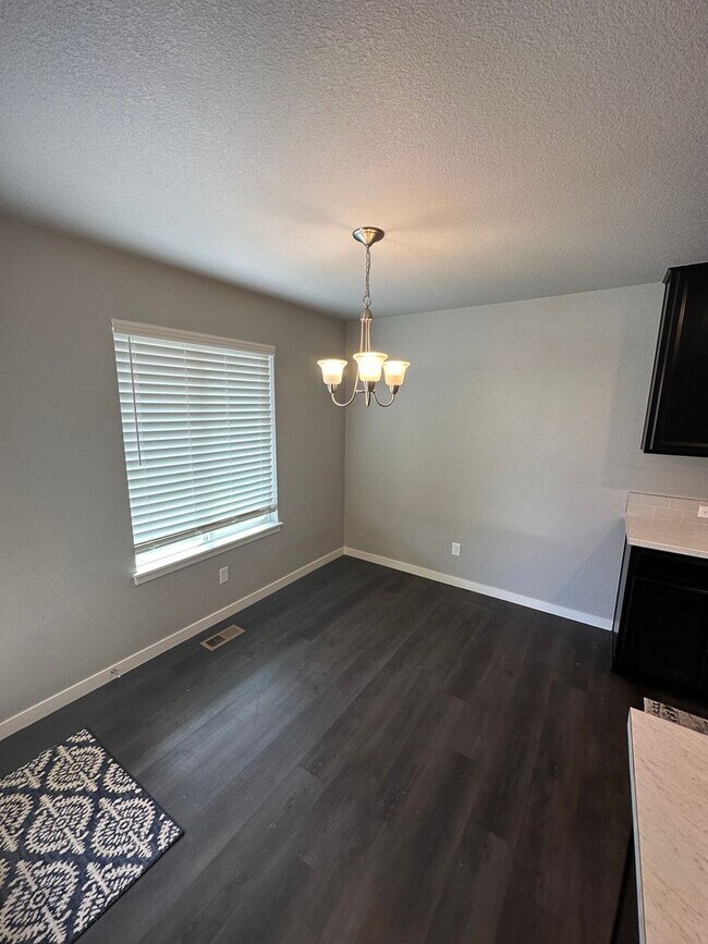 Building Photo - Beautiful 4 Bedroom House in Ault!
