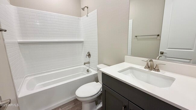 Building Photo - 15901 W El Cortez Pl