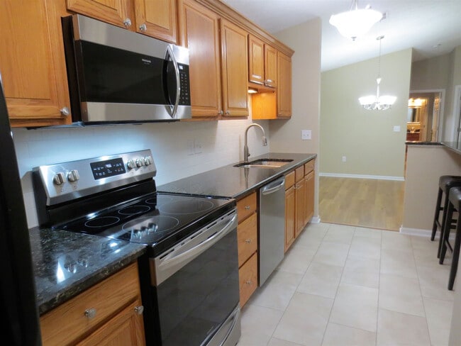 Building Photo - 34 Rio Grande Cir