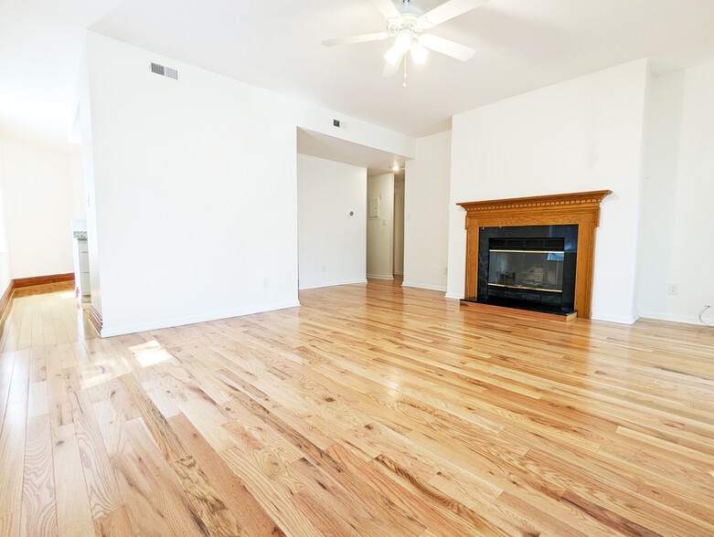 Building Photo - 5803 Waterman Blvd