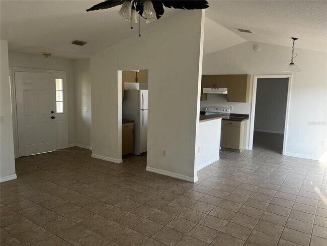 Building Photo - 404 Danube Dr