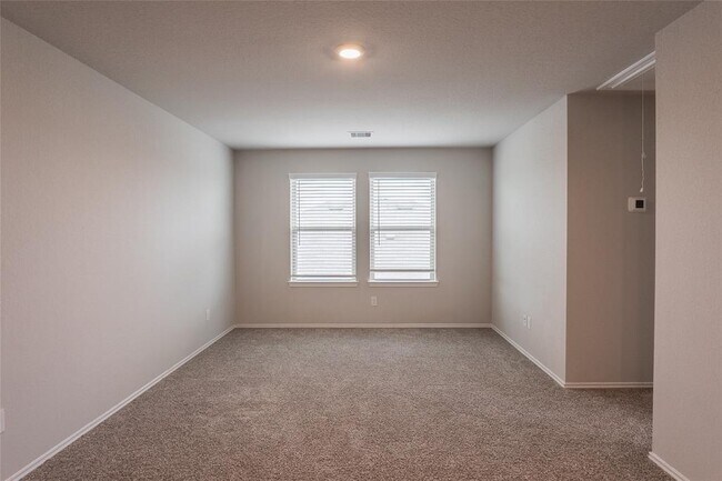 Building Photo - 21003 Seneca Willow Wy