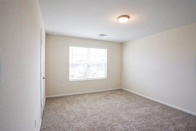 Building Photo - 318 Timber Brook Dr
