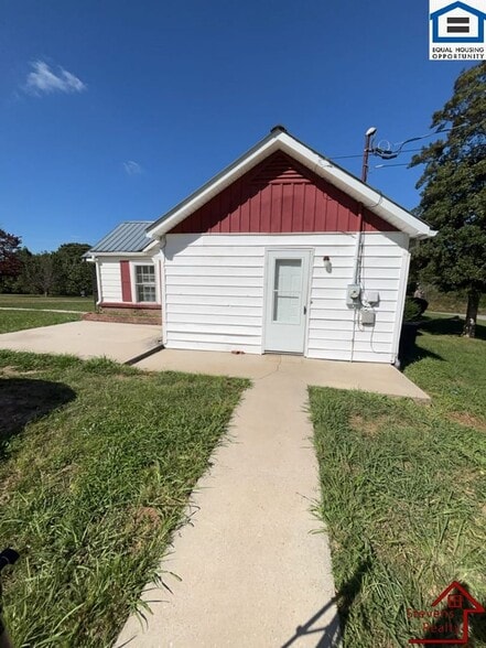 Building Photo - 312 Higginbotham Rd