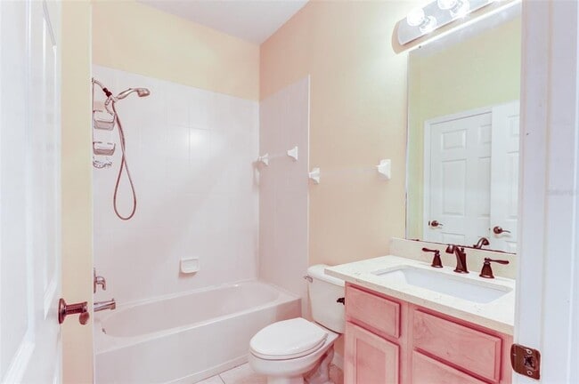 Building Photo - 210 Mystic Falls Dr