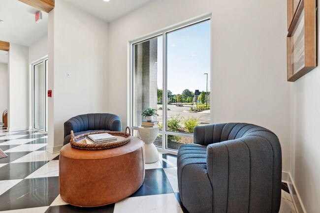 Building Photo - 4670 Merchants Park Cir