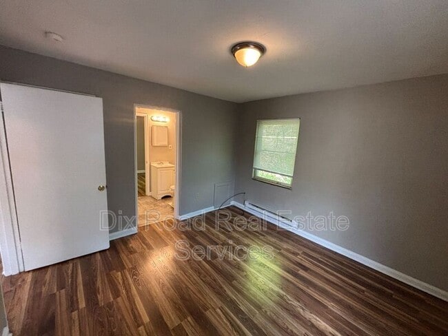 Building Photo - 3121 Gobel Ave