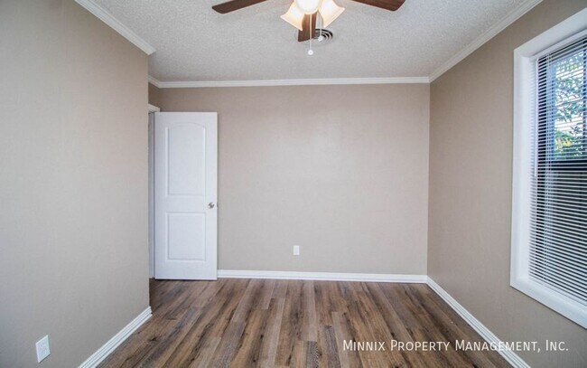 Building Photo - 5209 15th St