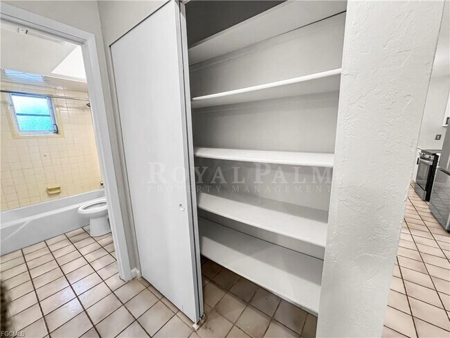 Building Photo - 3 Bed | 2 Bath Home on SE 46th Terrace – Space to Live, Room to Breathe